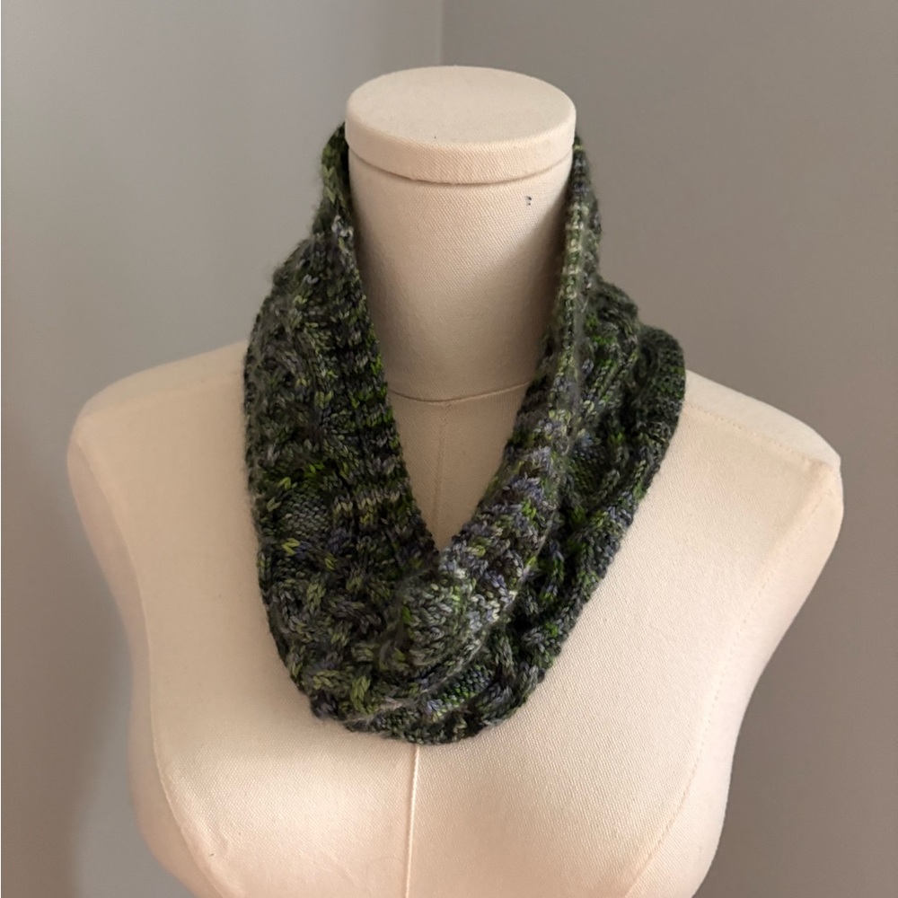 Handmade merino wool cowl with a Celtic design